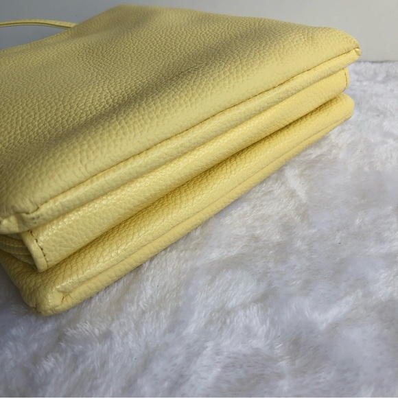 Giani Bernini Softy Core, Wheat, NWT - Picture 5 of 11